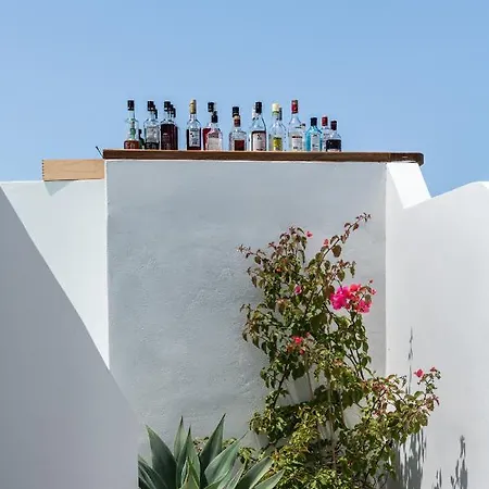 Akra & Hotel 3*