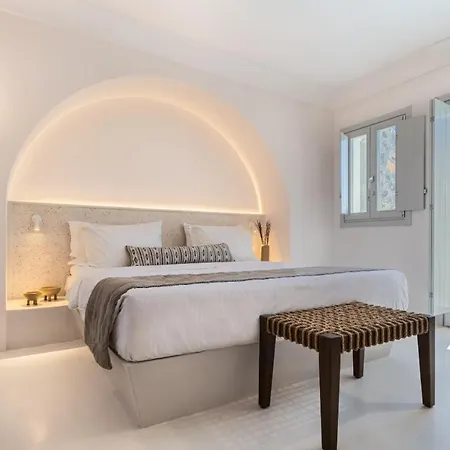 Hotel Akra & Imerovigli (Santorini)