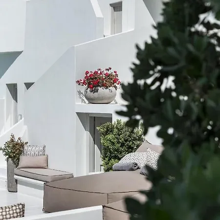 Hotel Akra & Imerovigli (Santorini)