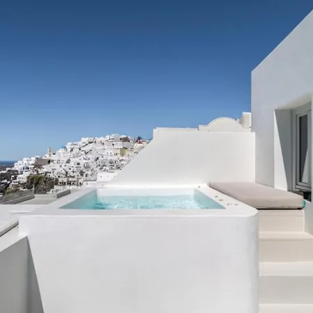 Hotel Akra & Imerovigli (Santorini)