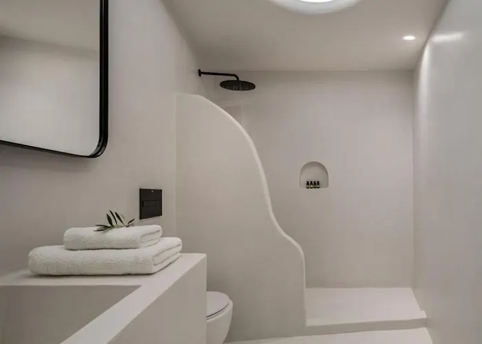 Akra & Hotell Imerovigli (Santorini)