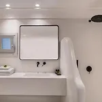 Otel Akra & Imerovigli (Santorini)