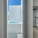 Akra & Imerovigli (Santorini)