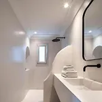 Akra & Otel 3*