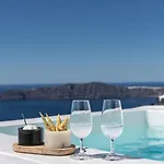 Akra & Imerovigli (Santorini)
